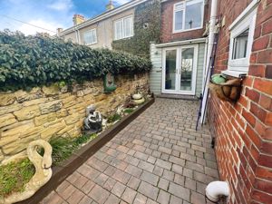 Photo 15- click for photo gallery